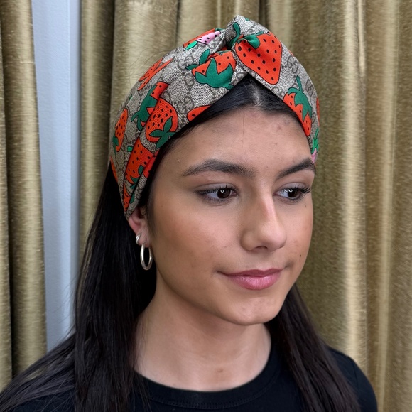 Gucci headband - Picture 1 of 3